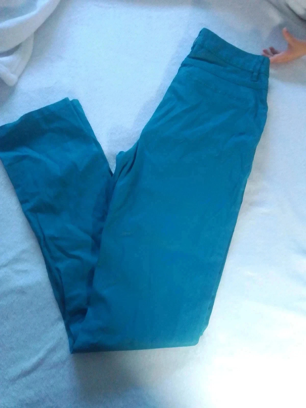 Blauwe gecoate jeans – photo 4